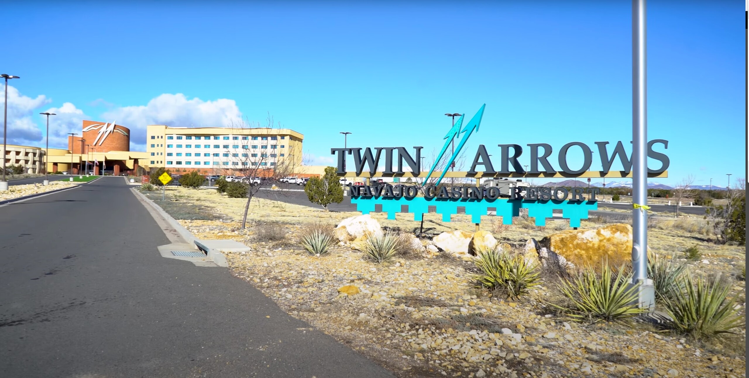 Twin Arrows Navajo Casino